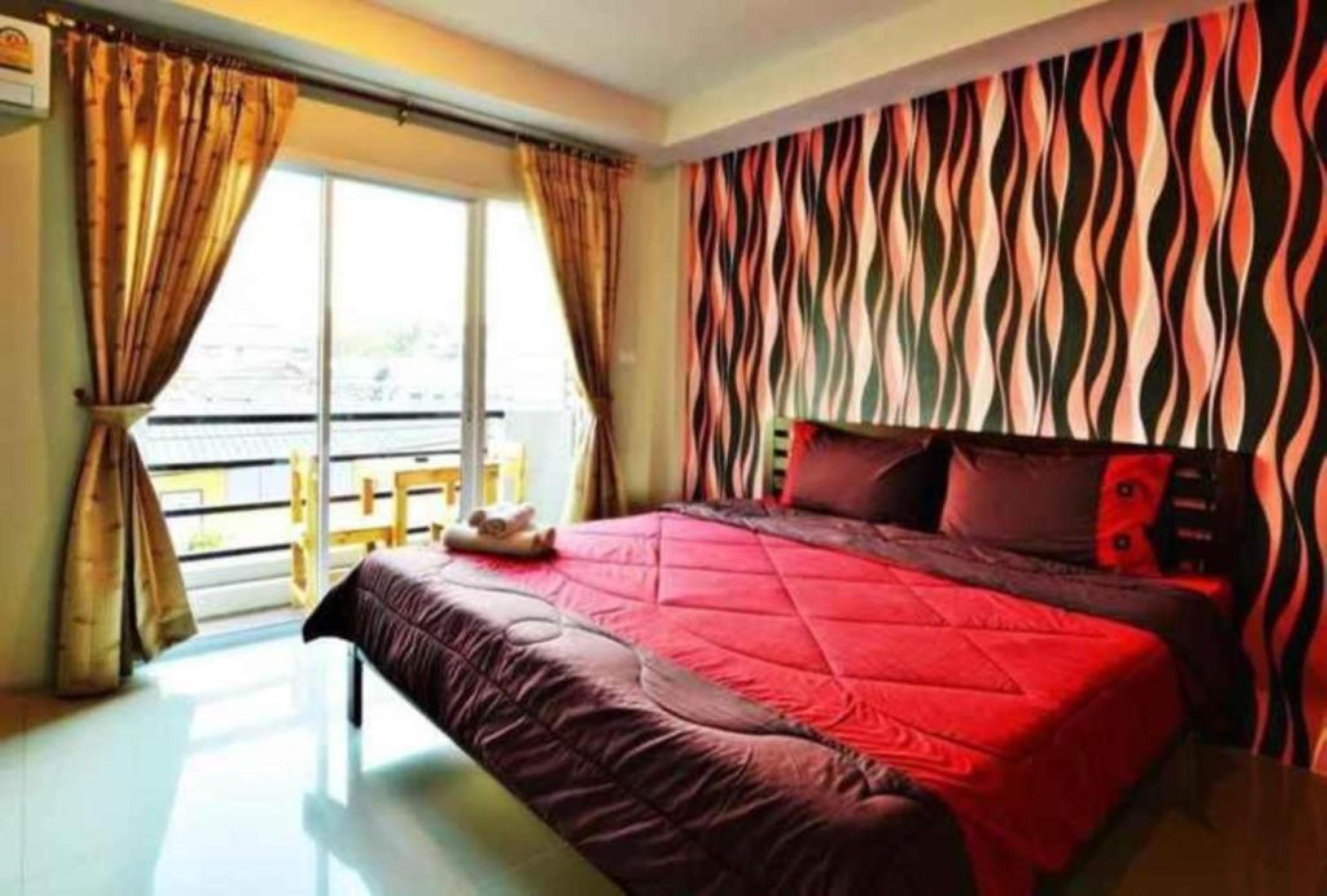 The Day Hotel Chonburi Eksteriør bilde