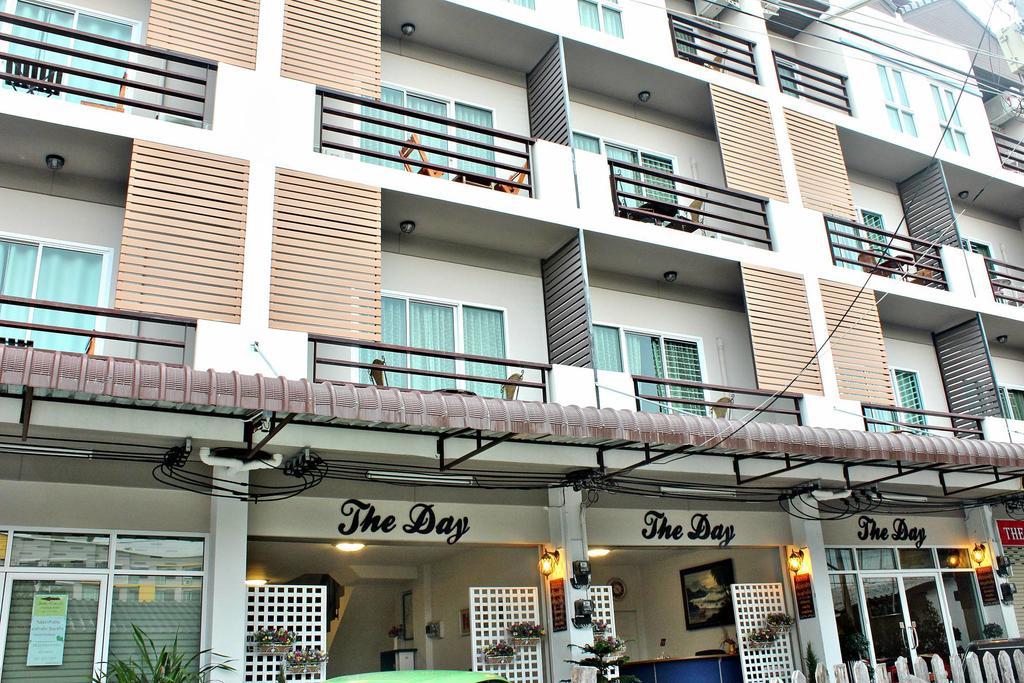 The Day Hotel Chonburi Eksteriør bilde
