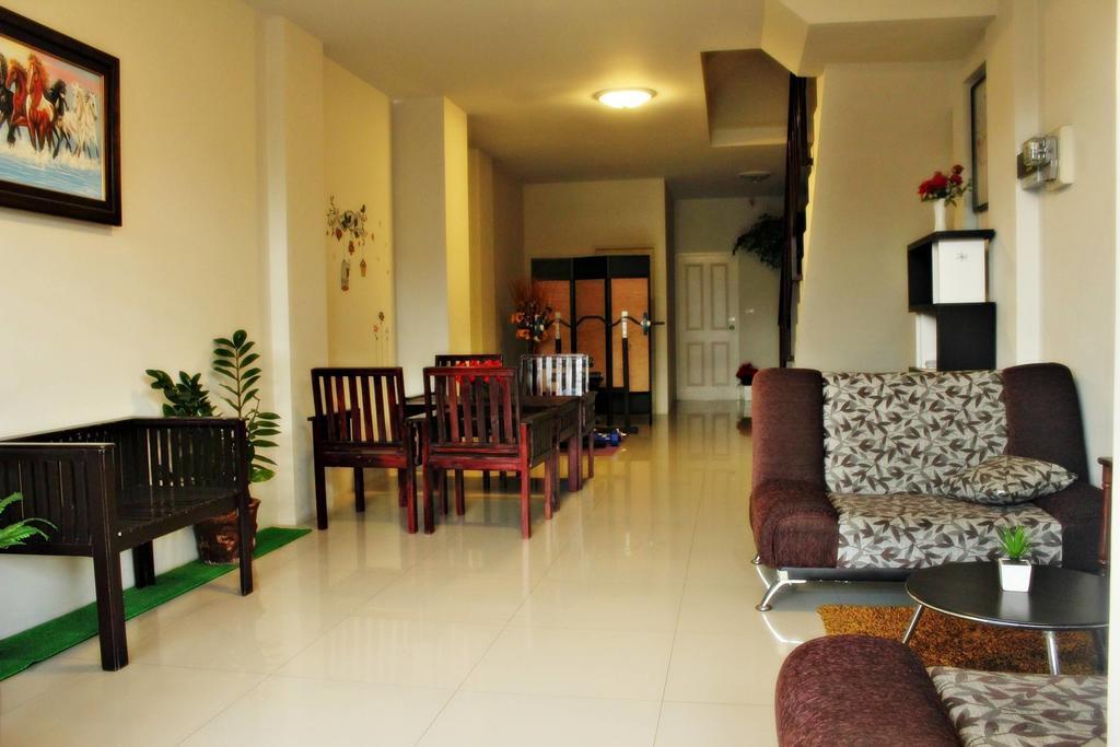 The Day Hotel Chonburi Eksteriør bilde