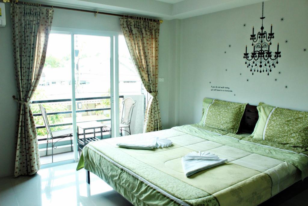 The Day Hotel Chonburi Eksteriør bilde