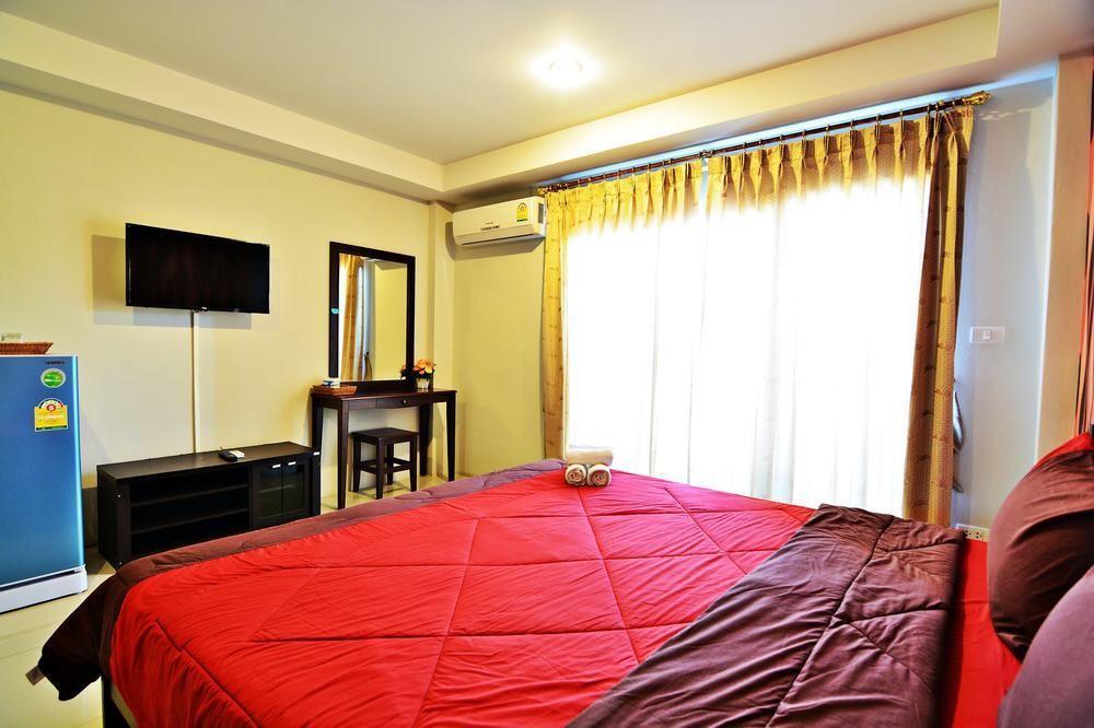 The Day Hotel Chonburi Eksteriør bilde